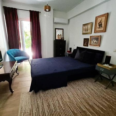 Modern Apt In The Heart Of Glyfada - Literally!! Atena Exterior foto